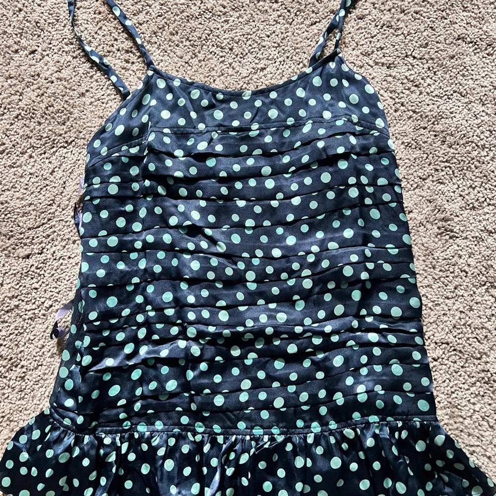Vera Wang Lavender Label blue and Green Polka Dot Blouse sleeveless silk